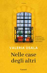Libro Nelle case degli altri Valeria Usala